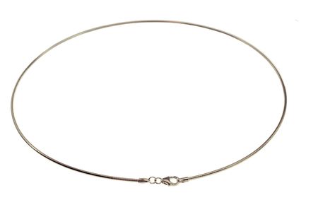 NEW-441-Halsreif-Omega-1-5mm-42cm-585-Weissgold-Omega-585-Weissgold-42cm-Halsreif-4317_1-1